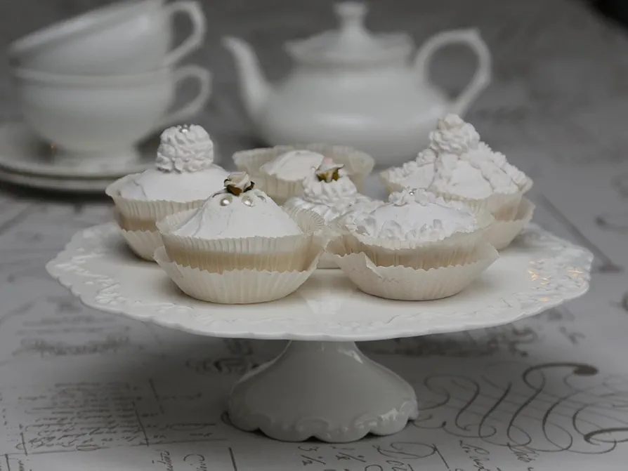 Chic Antique Provence Cake Plate on Foot