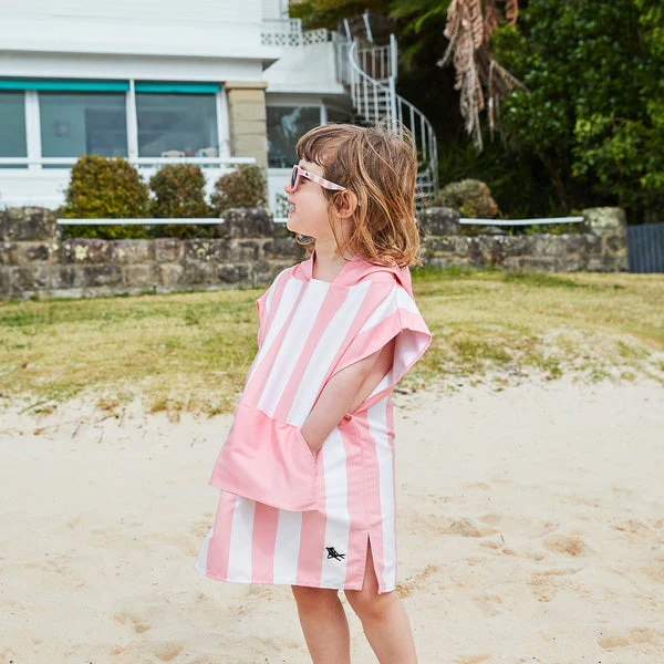Dock & Bay Poncho - Kids - Malibu Pink Small (Age 3 to 5) (66x49cm) - Image 2