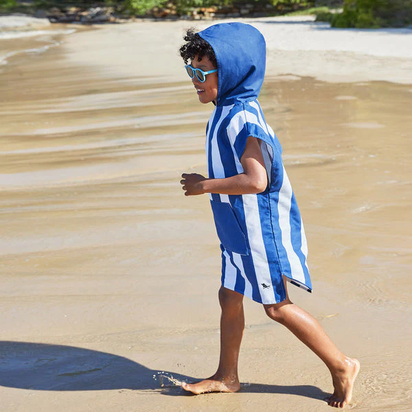 Dock & Bay Poncho - Kids - Whitsunday Blue Medium (Age 6 to 10) (75x55cm) - Image 3