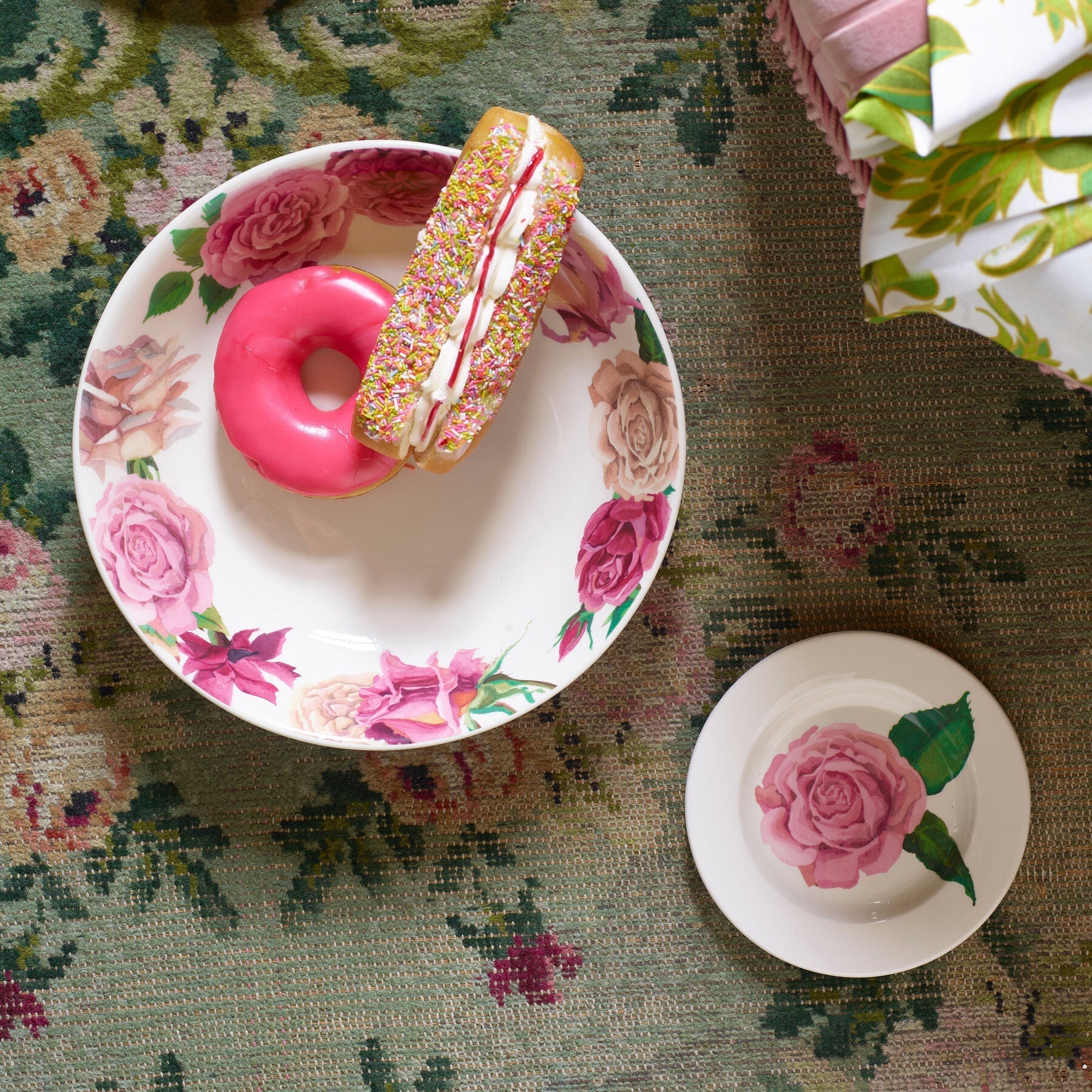 Emma Bridgewater Roses All my Life 6 1/2 Inch Plate - Image 2