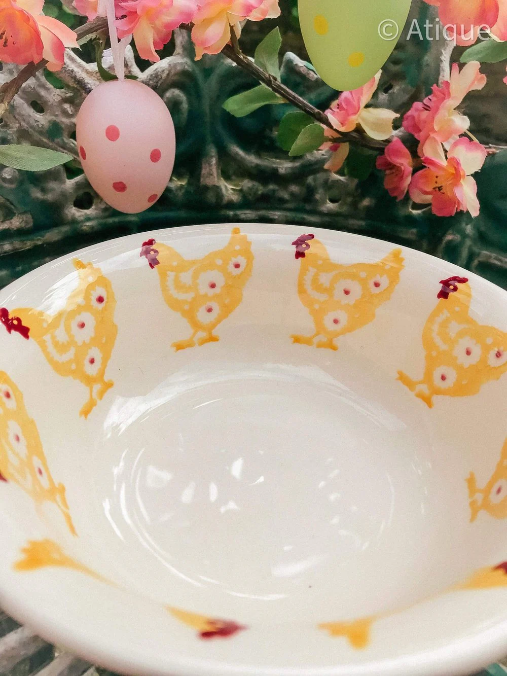 Emma Bridgewater Yellow Hen Cereal Bowl - Image 2