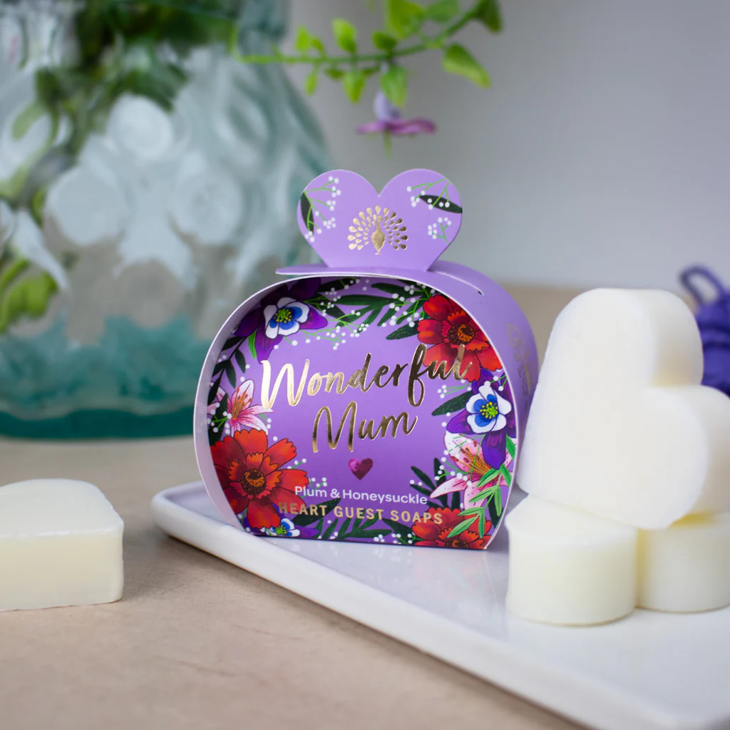 English Soap Company Occasions Wonderful Mum Heart Guest Soaps - Image 2