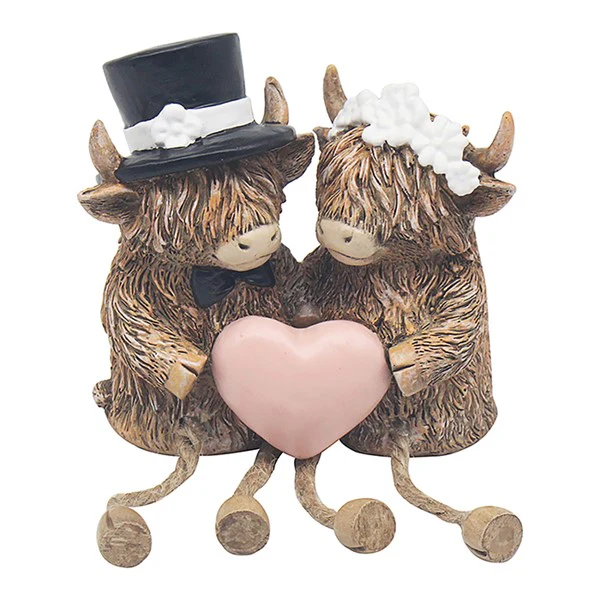 JD Highland Cow Dangle Leg Bride and Groom
