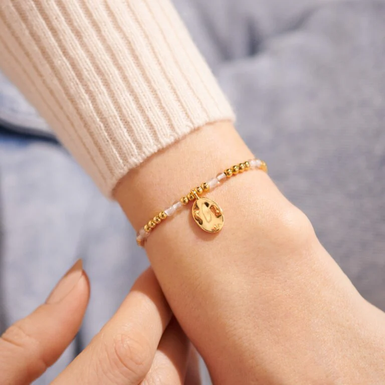 Joma Jewellery 6135 - April A Little Birthstone Gold Bracelet - Image 2