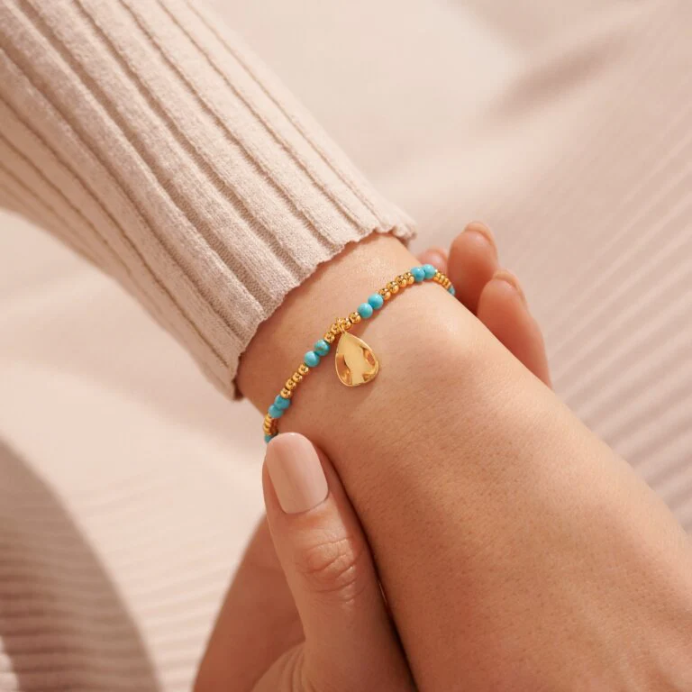 Joma Jewellery 6143 - December A Little Birthstone Gold Bracelet - Image 2