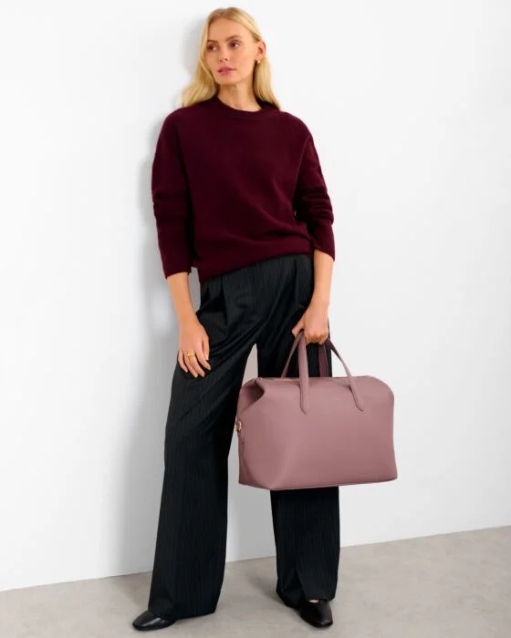 Katie Loxton Milan Cabin Bag Deep Rose  25cm x 40cm x 19cm - Image 4