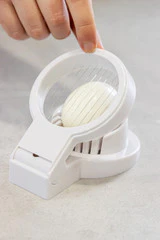 KC Heavy Duty Plastic Egg Slicer - Image 4
