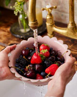 KC Jamie Oliver Big Love Beautiful Berry Bowl, 20cm, Pink, Stoneware - Image 2