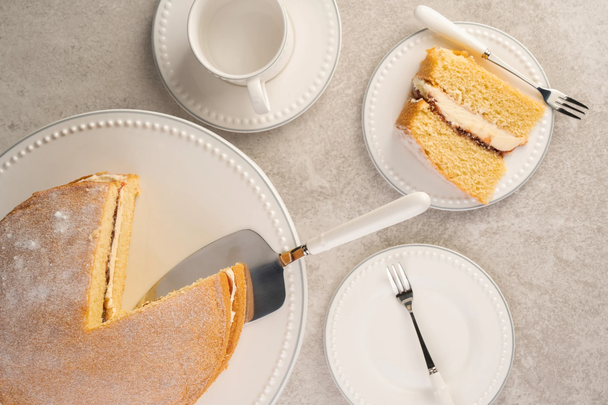 MARY BERRY SIGNATURE CAKE SERVER - Image 2