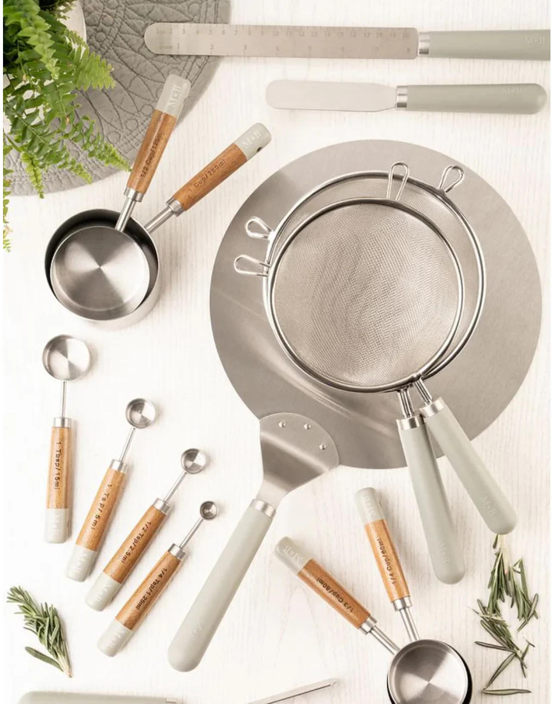 Mary Berry Measuring Spoons - Image 2