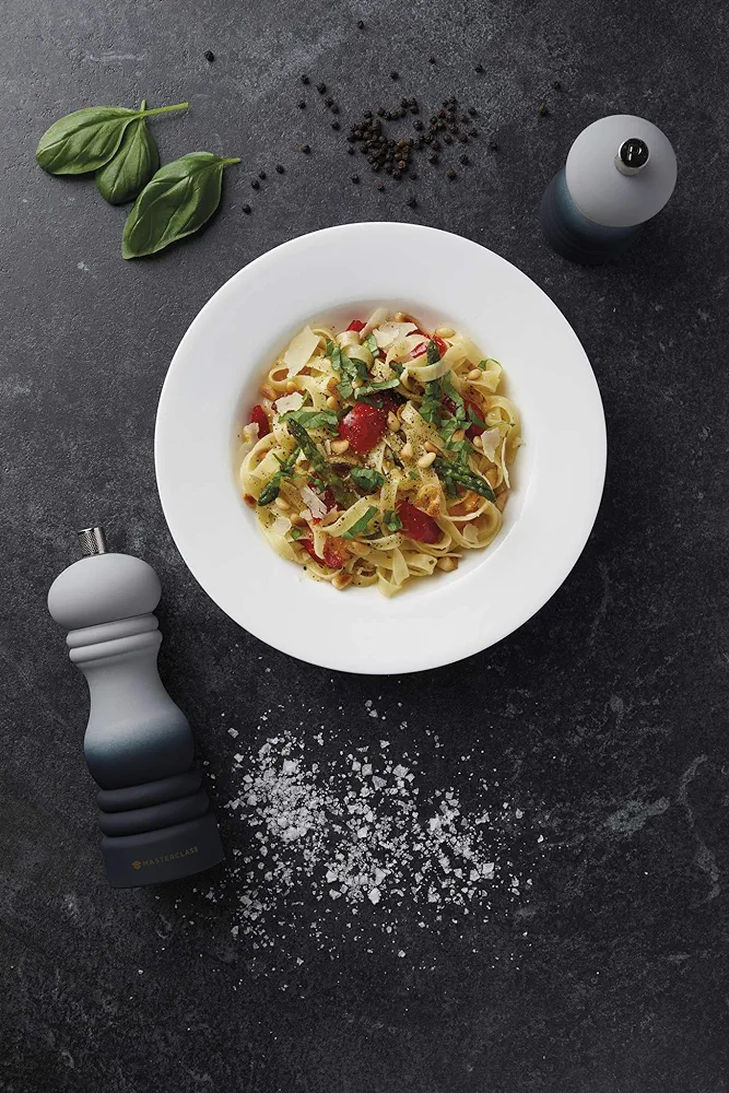 MasterClass Salt or Pepper Mill (17cm) - Grey Ombre - Image 2