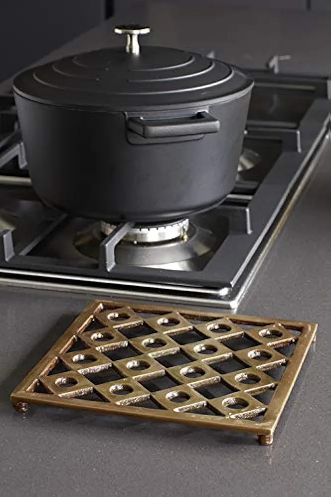 MASTERCLASS TRIVET 22CM BRASS FINISH - Image 2