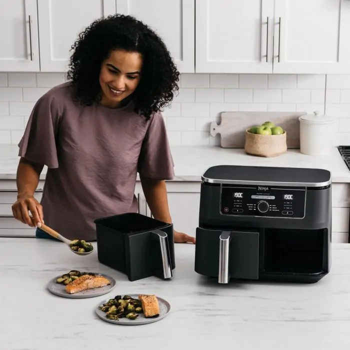 Ninja Foodi MAX Dual Zone 9.5L Air Fryer - Black - Image 4