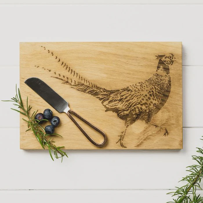 Selbrae House Oak Cheese Board & Knife Set - Pheasant - Image 3