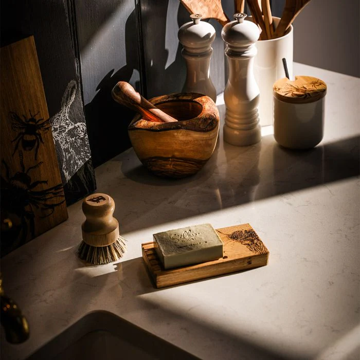 Selbrae House Oak Soap dish and Soap Set - Highland - Image 2