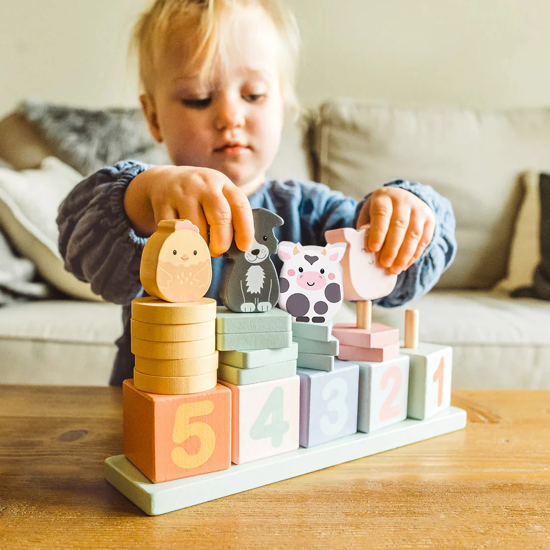 Orange Tree Toys Farmyard Animal Counting Game - Image 2