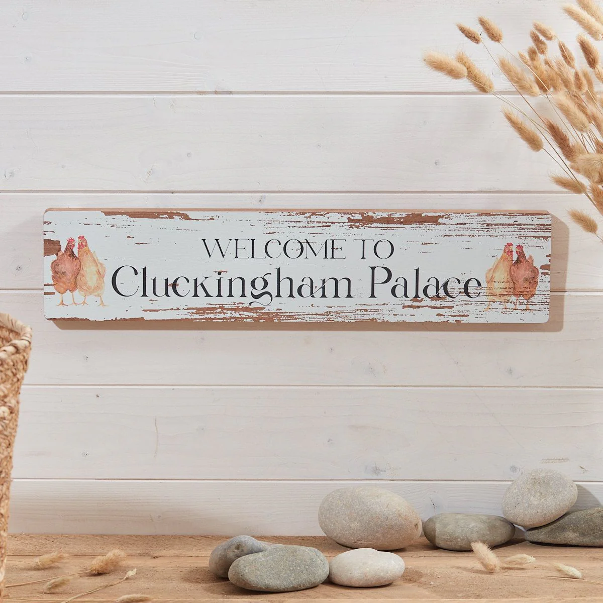 RL FARM CLUCKINGHAM PALACE CHICKEN PLAQUE RUSTIC DISTRESSED WOOD