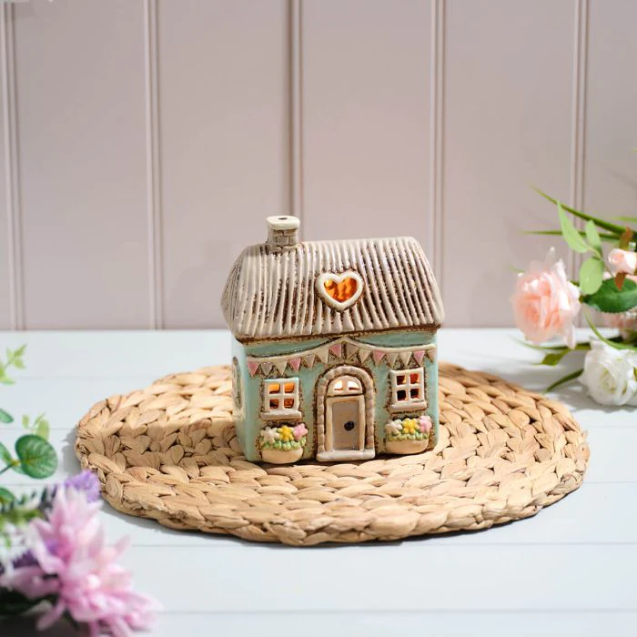 RL COTTAGE GARDEN STONEWARE SOFT BLUE HOUSE WITH BUNTING AND WINDOW FLOWER BOXES ALL EMBOSSED DETAILS CANDLE HOLDER