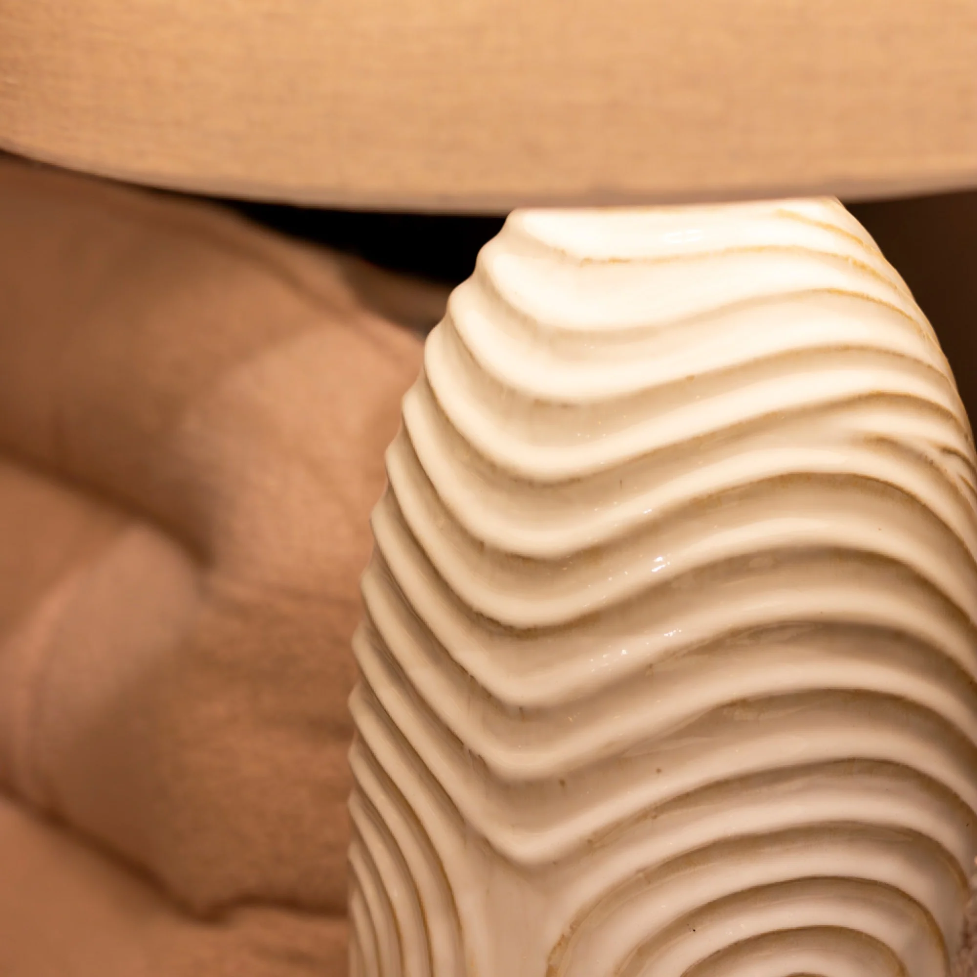 Tara Living Grace Ceramic Table Lamp - Image 4