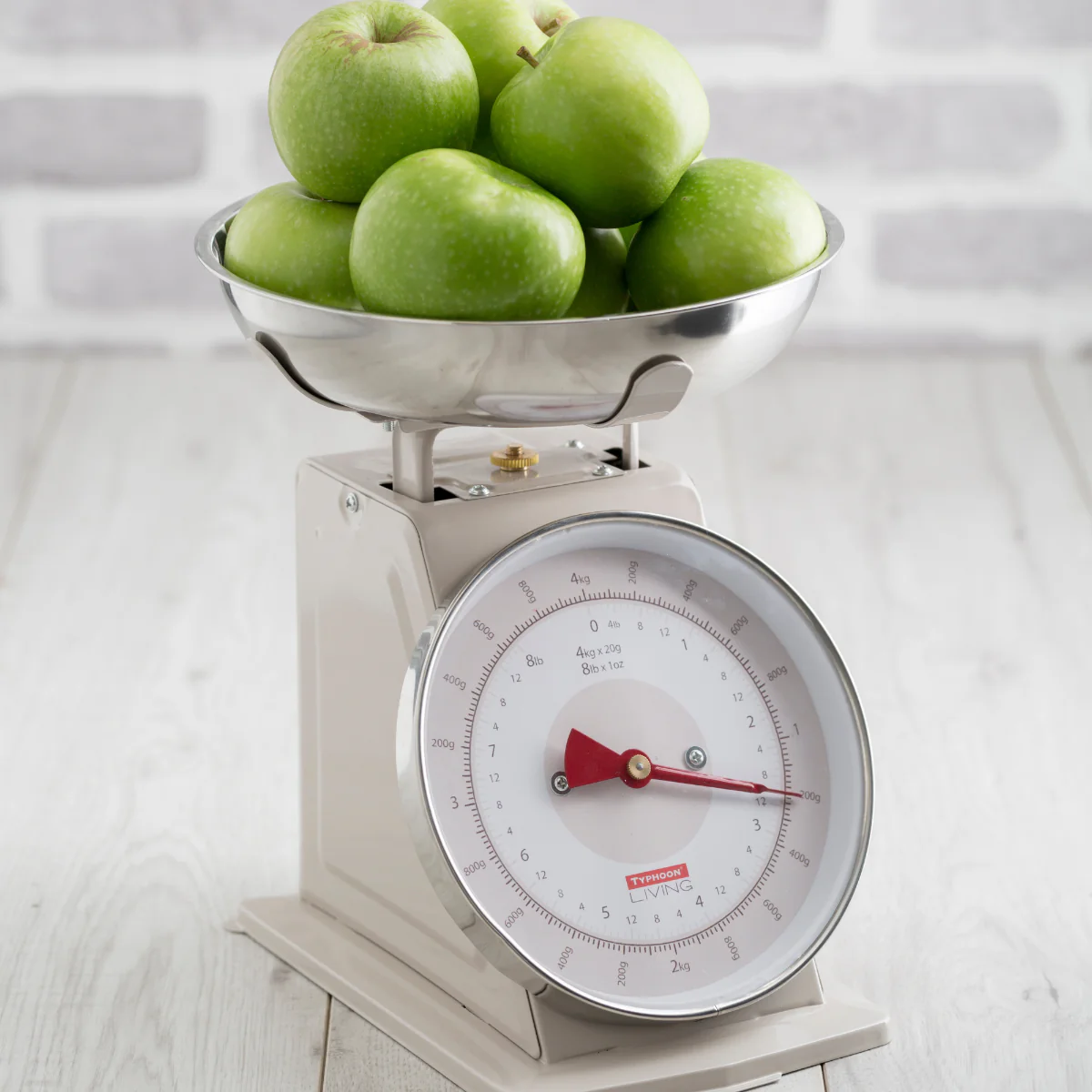 Typhoon living cream kitchen scales - Image 2